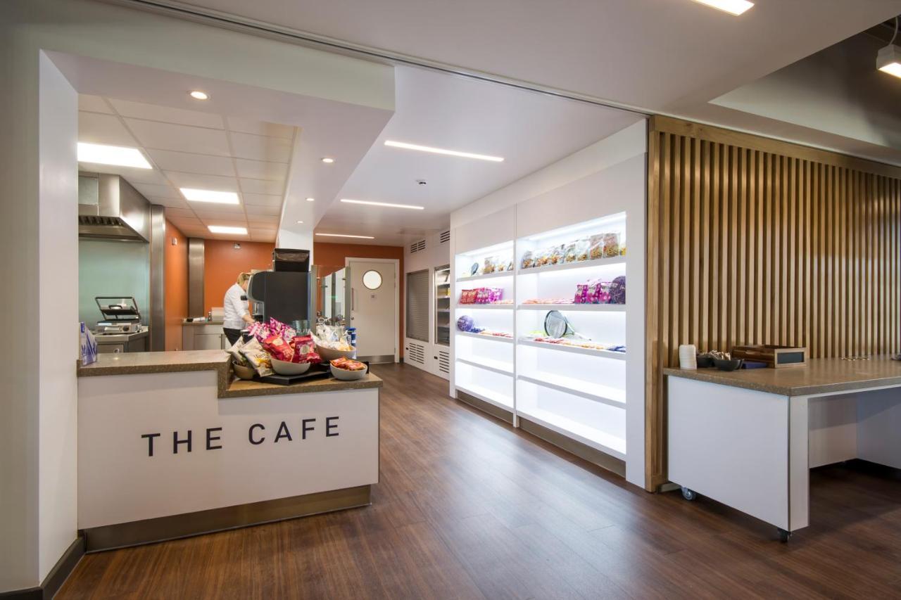 Elite Athlete Centre And Hotel ラフバラー エクステリア 写真